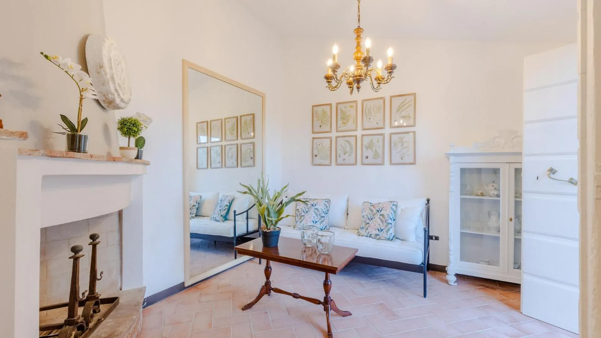 Villa Aperitivo, Romantic And Panoramic Stone Farm Capannori