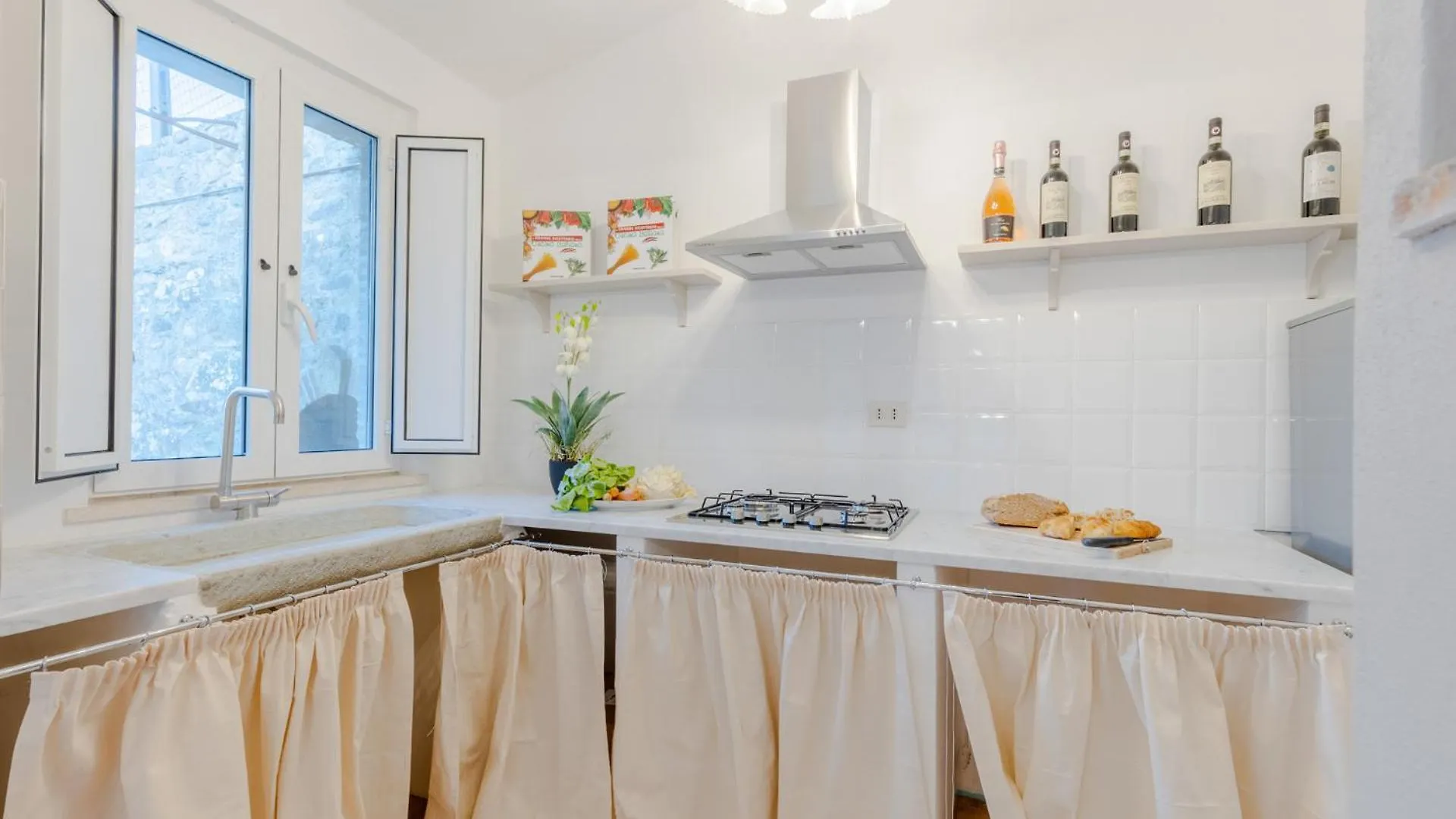 Villa Aperitivo, Romantic And Panoramic Stone Farm Capannori