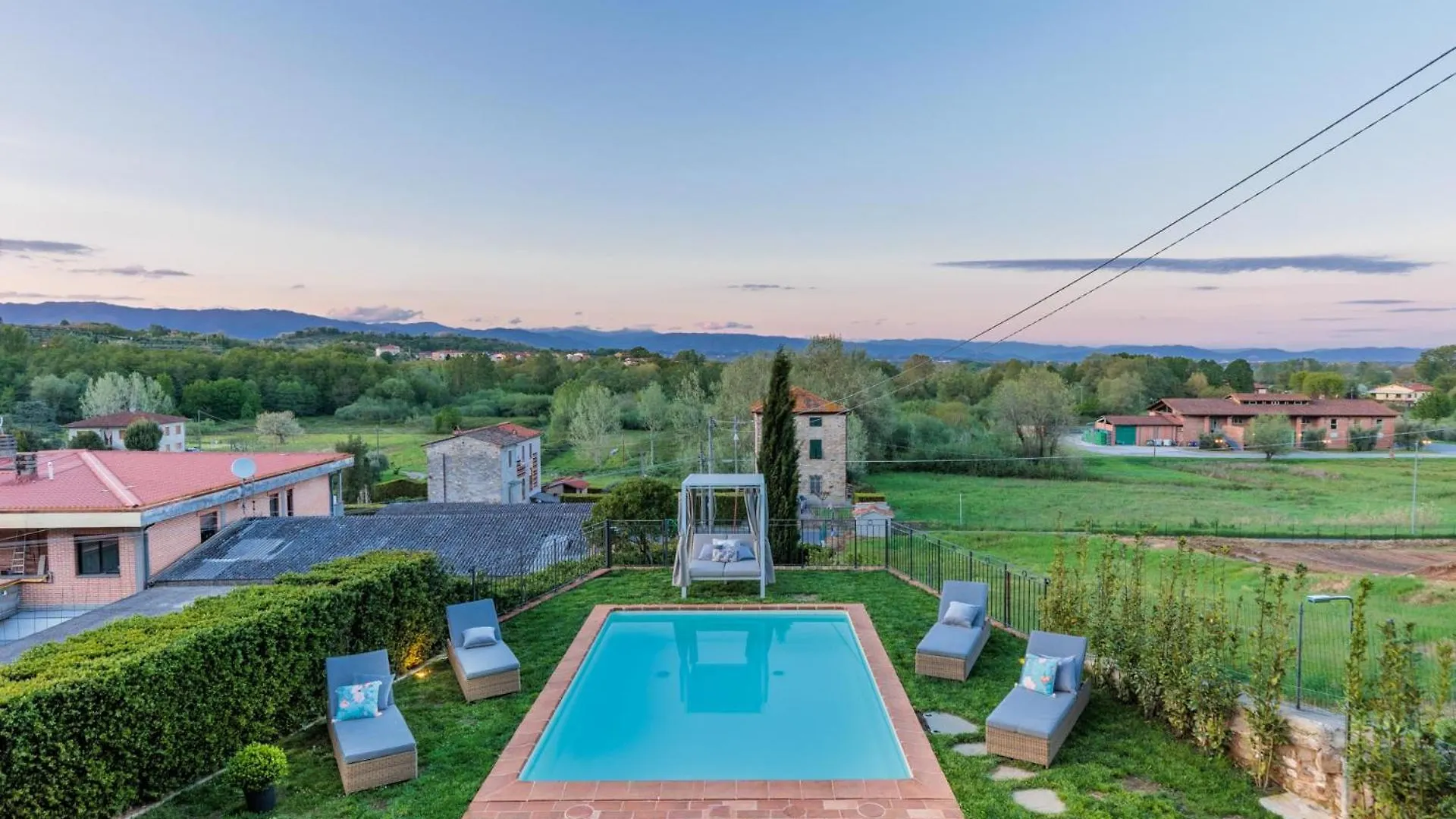 Villa Aperitivo, Romantic And Panoramic Stone Farm Capannori